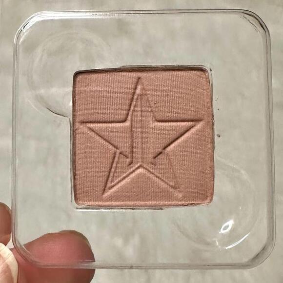 NIB Jeffree Star Pressed Pigment Artistry Single Sugar Cane 1.5g - Picture 2 of 5